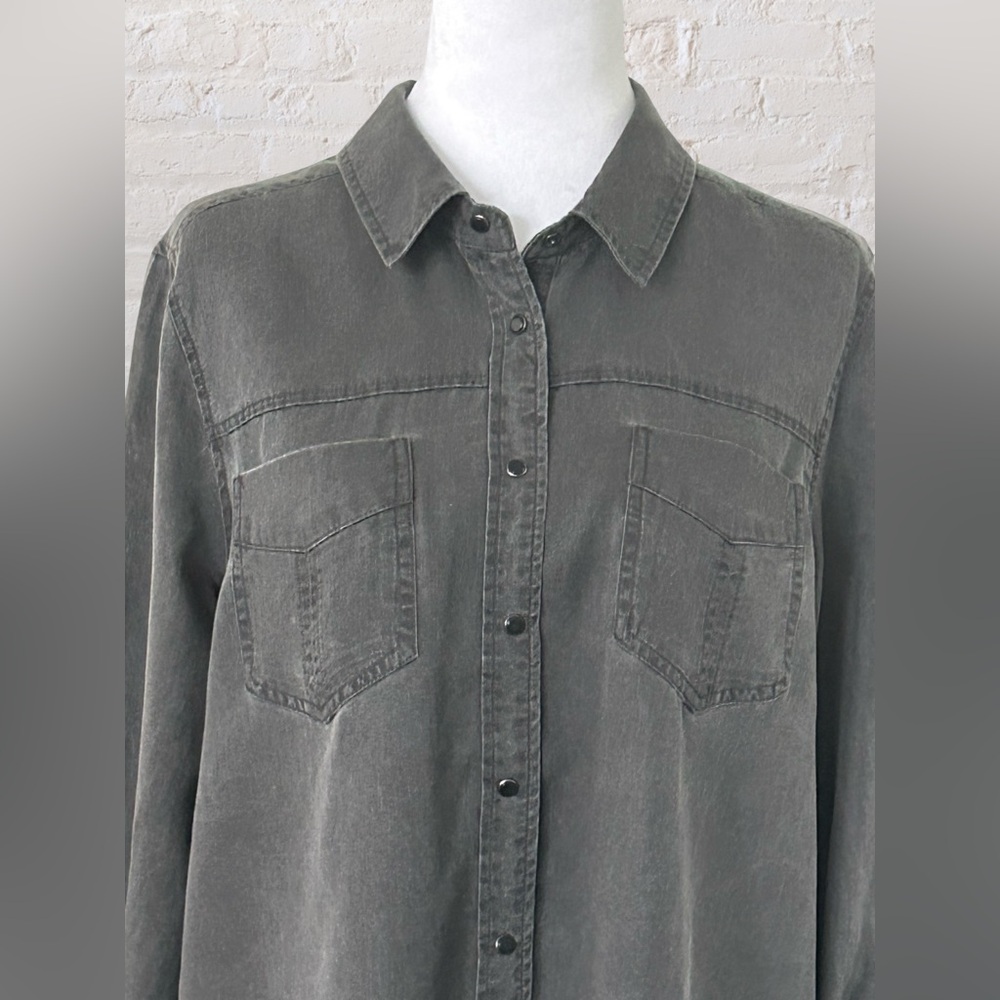 Dex Womens Dark Gray Denim Button Down Sz M NWT Western Country Hippie Bohemian - Picture 3 of 12